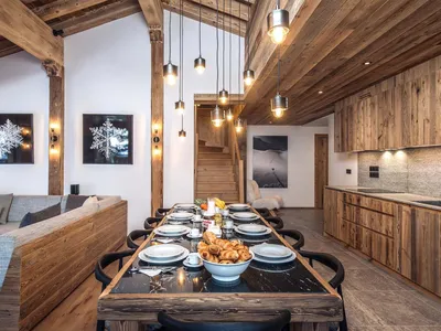 DiningRoom