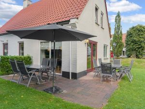 22156977-Ferienhaus-10-Valkenburg-300x225-4