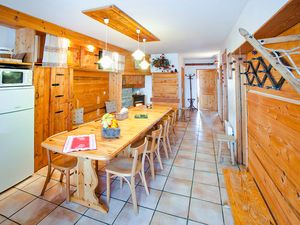 24028481-Ferienhaus-20-Vallandry-300x225-1