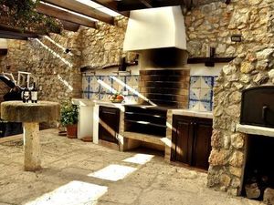 23076903-Ferienhaus-12-Valldemossa-300x225-3