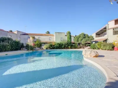 PoolOfHouse