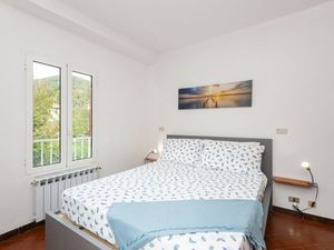 23914365-Ferienhaus-5-Varazze-300x225-2