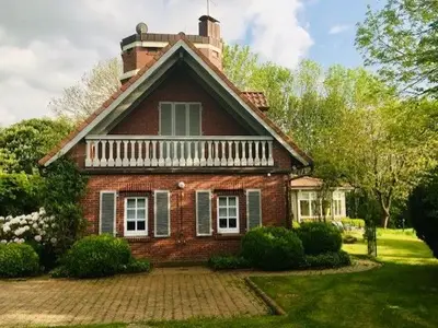 Ferienhaus für 9 Personen (250 m²) in Varel 9/10
