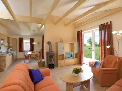 Ferienhaus für 4 Personen (90 m²) in Varel 1/10