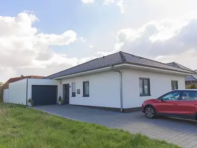 Ferienhaus für 6 Personen (100 m²) in Varel 2/10