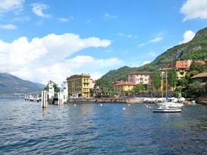 23848371-Ferienhaus-2-Varenna-300x225-2