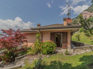 23679476-Ferienhaus-4-Varenna-300x225-5