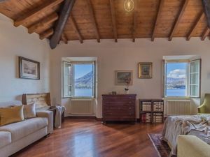 23640471-Ferienhaus-8-Varenna-300x225-3