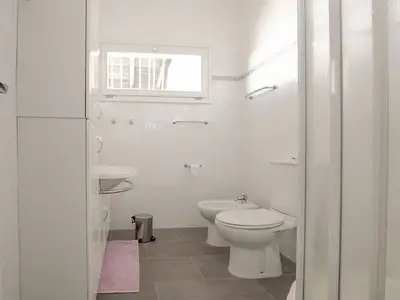 Ferienhaus für 9 Personen (163 m²) in Varese 8/10