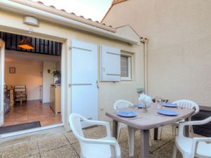 23841622-Ferienhaus-4-Vaux Sur Mer-300x225-3