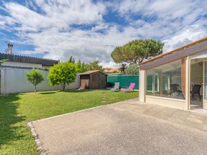 23843967-Ferienhaus-6-Vaux Sur Mer-300x225-3