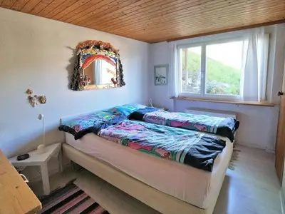 Schlafzimmer EG (Doppelbett)