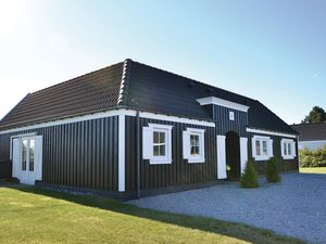 23724944-Ferienhaus-6-Vejby-300x225-1