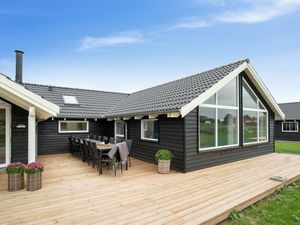 23864758-Ferienhaus-14-Vejby-300x225-2