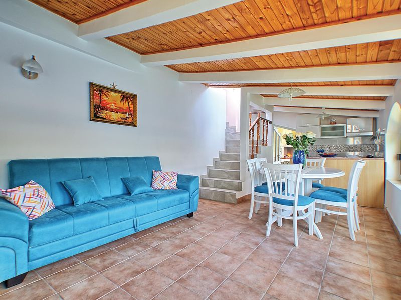 23737643-Ferienhaus-4-Vela Luka-800x600-2