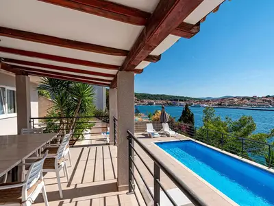Ferienhaus für 13 Personen (180 m²) in Vela Luka 1/10