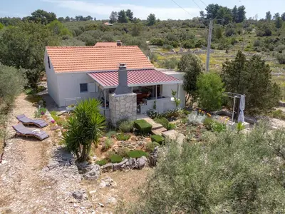 Ferienhaus für 5 Personen (70 m²) in Vela Luka 1/10
