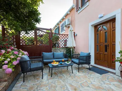 Ferienhaus für 4 Personen (75 m²) in Veli Lošinj 1/10