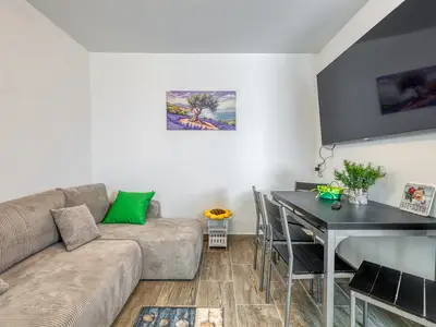 Wohn- und Esszimmer