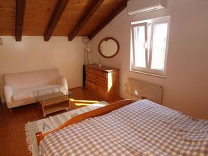 23780174-Ferienhaus-6-Veli Lošinj-300x225-2