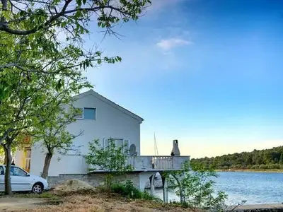 Ferienhaus für 6 Personen in Veli Rat 6/10
