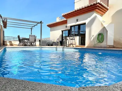 PoolOfHouse