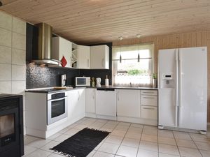 23732473-Ferienhaus-6-Vemb-300x225-3