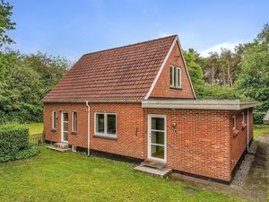 24050442-Ferienhaus-6-Vemb-300x225-1