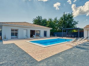 23856354-Ferienhaus-10-Vendays-Montalivet-300x225-0