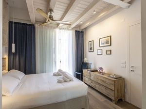 22490933-Ferienhaus-6-Venedig-300x225-3