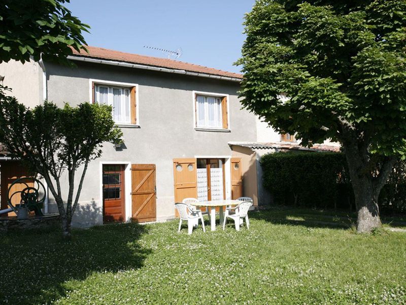 23524862-Ferienhaus-5-Vénès-800x600-0