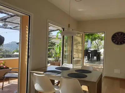 DiningRoom