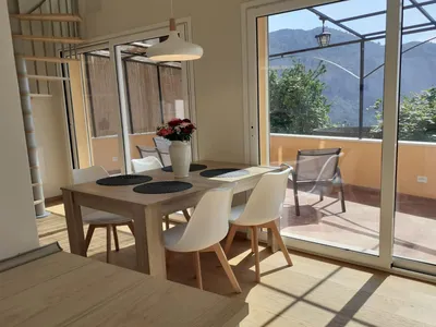 DiningRoom