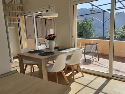 DiningRoom