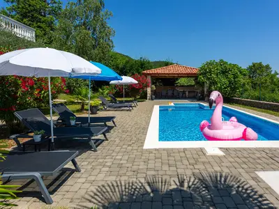 pool