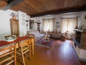 22766783-Ferienhaus-5-Vergemoli-300x225-0