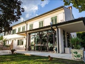 Ferienhaus für 8 Personen (230 m²) in Verona