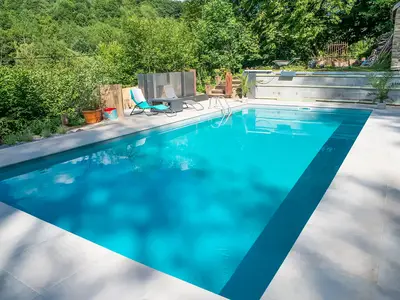 PoolOfHouse