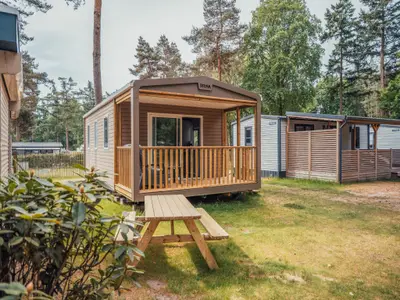 Außenseite Ferienhaus [Sommer]