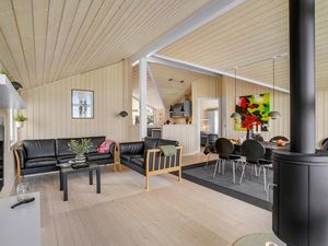 23746329-Ferienhaus-6-Vestervig-300x225-4