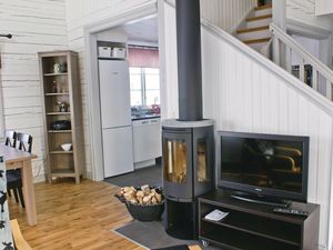 23725449-Ferienhaus-6-Vetlanda-300x225-5