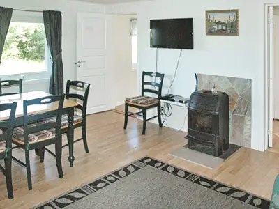 Indoor Indoor