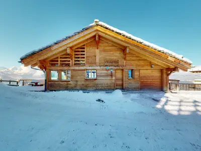ExteriorWinter