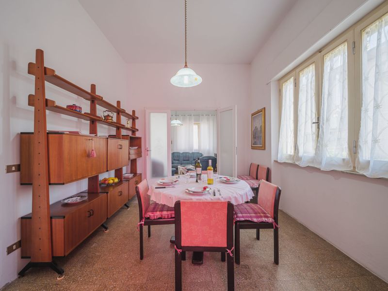 23867602-Ferienhaus-7-Viareggio-800x600-2