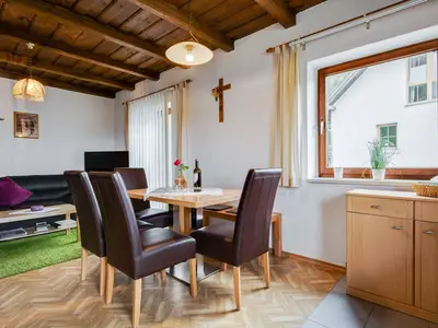 DiningRoom