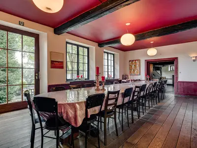 DiningRoom