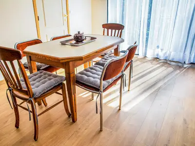 DiningRoom