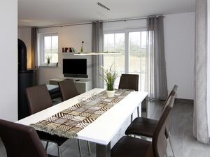 23291427-Ferienhaus-6-Vieregge-300x225-5