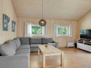 23726780-Ferienhaus-6-Vig-300x225-3