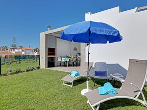 23703931-Ferienhaus-4-Vilamoura-300x225-2